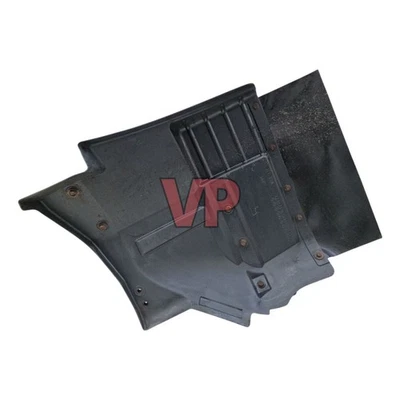 2013 MITSUBISHI FUSO Canter - Passenger Left NS Mud Guard w/ Bracket Wide LH - Image 1 of 4