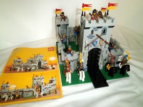 LEGO Vintage Castle #6080 King's Castle 100% Complete w/Instructions & Minifigs