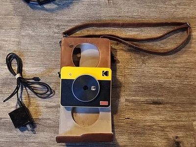 Kodak C300R Camera 2-in-1 Digital Camera Printer. Used Tested Working Yellow. - Image 1 of 4