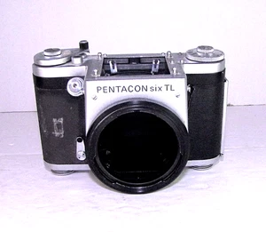 Cuerpo de cámara Pentacon Six TL película de formato medio vintage 6x6 - Imagen 1 de 8
