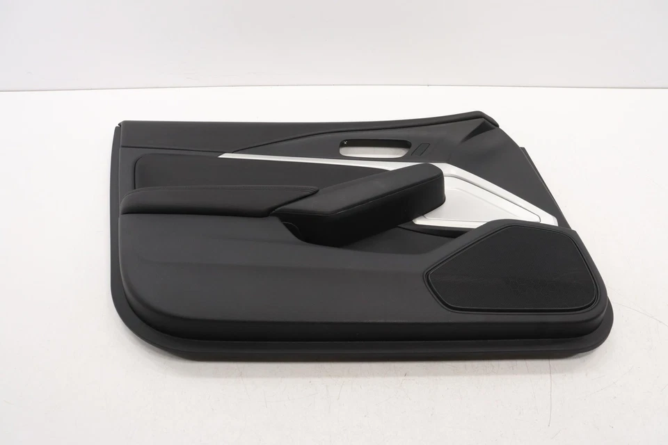 2023 - 2025 ACURA INTEGRA CUBIERTA PANEL PUERTA INTERIOR DELANTERO IZQUIERDO OEM NEGRO_ES Foto 1 de 4