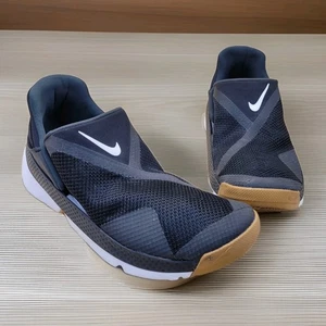 Nike Go Flyease Sneakers CW5883-003 Donna Taglia 9.5 Nero Bianco Uomo Taglia 8 - Foto 1 di 8