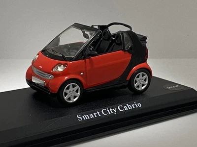 mercedes smart cabrio city 1/43 Minicar - Image 1 of 3