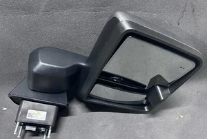 2020-2024 GMC Chevrolet 2500 3500 HD Passenger Right Chrome Mirror W Camera OEM - Picture 1 of 9