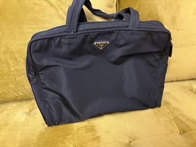Maletín/cartera para portátil Prada en nailon y cuero Foto 1 de 4