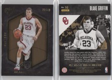 2016-17 Panini Black Gold Collegiate Gold Foil /49 Blake Griffin #16