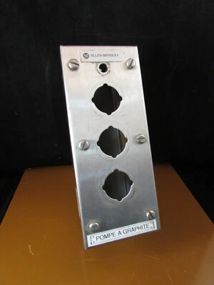 Allen-Bradley 800H-3HZ4 Series Enclosure with 3-Port Push Buttons - Image 1 of 4