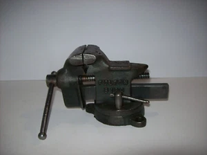 Vintage FULTON Bench Vise  #5190, with Anvil and Swivel Base, (X) - Bild 1 von 24