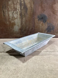 Alte Zinkwanne Waschwanne Pflanztrog Pflanzkübel Hochbeet / L110 B50T21cm - Bild 1 von 4