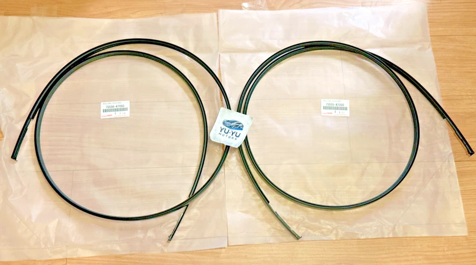 Toyota Genuine Prius V 12-17 Roof Drip Molding Pair 75555-47050 75556-47050 OEM Foto 1 de 4