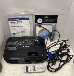 EPSON H311A PowerLite EX51  LCD Projector Home Theater Office Conference - Picture 1 of 1