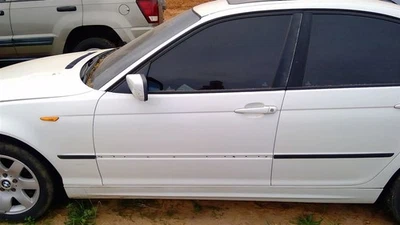 Driver Front Door Sedan Canada Market Fits 01-05 BMW 320i OEM Foto 1 de 4