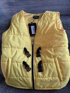 buckle detall man brandedpadded vest - Picture 1 of 4
