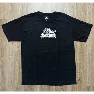T-shirt vintage Y2K ADIO skateboard nera adolescente taglia XL - Foto 1 di 6