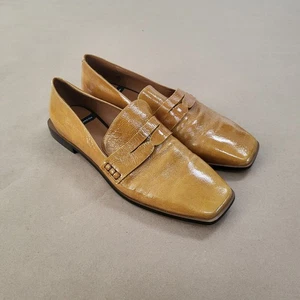 Mocasines planos Angel Alarcon charol punta cuadrada mostaza talla 41 EE. UU. 10 para mujer - Imagen 1 de 10