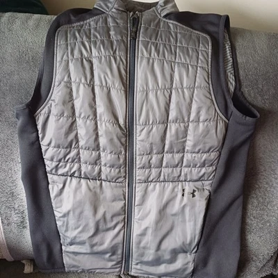 Under Armour Men's Gilet Size M - Image 1 of 3