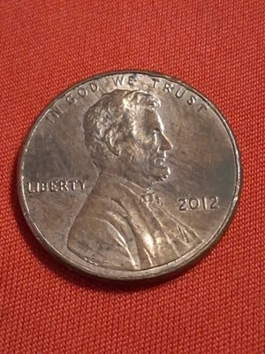 2012-P Lincoln Cent Error, Strike Through Head. - Image 1 of 4