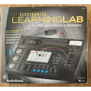 2173SHELF Nuovo Radio Shack Electronics Learning Lab #28-280, 200+ Progetti - Foto 1 di 6