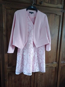 Ladies Pink Lace Occassion Dress With Pink Blazer Jacket Size 14 - Picture 1 of 18