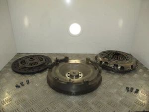 Peugeot Boxer 2.0 Euro 6. Flywheel & Clutch 9805856680/9805856580/9837181780 - Picture 1 of 12