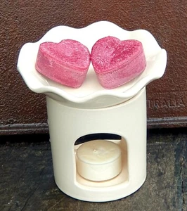 Extra Large Scalloped CERAMIC OIL BURNER + Bonus Tea Candle & Heart Melt Gift - Picture 1 of 24