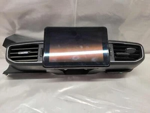 LB5T18B955FC Info-gps-tv Screen FORD EXPLORER 20 21 22 23 24 - Picture 1 of 5