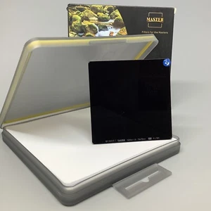 Benro Master 75x75mm 6-stop (ND64 1.8) Solid Neutral Density Filter - Picture 1 of 5