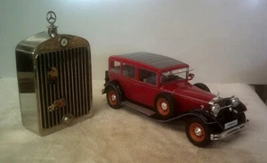 Mercedes Benz Grille Liquor Decanter (Pocher) With 1929 Nurburg 460. 1/18 Scale - Bild 1 von 11