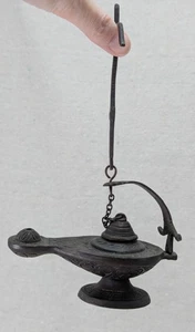 Vintage Cast Metal Aladdin Genie Hanging Oil Lamp - Picture 1 of 5