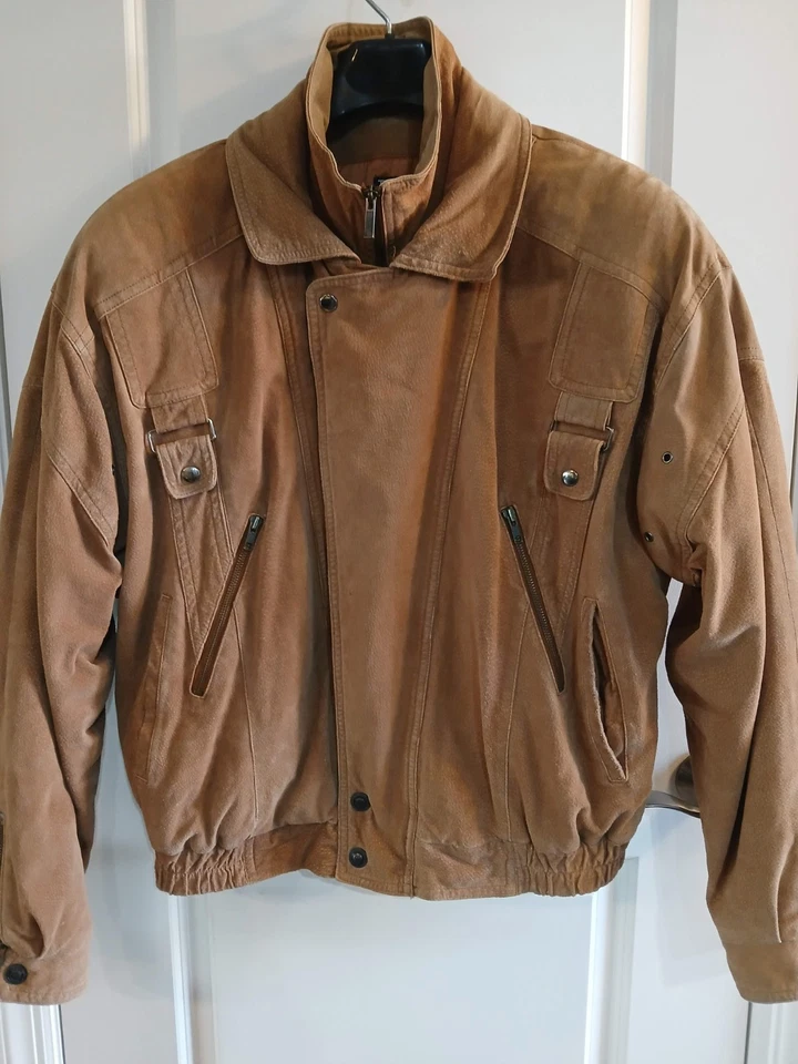 MEN'S VINTAGE WILSONS 1990's TAN SUEDE BOMBER JACKET W/ THINSULATE SIZE XL - Image 1 of 4