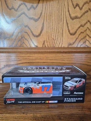 Ricky Stenhouse Jr 2016 Fastenal Darlington Throwback Waltrip 1/24 2X firmado Foto 1 de 4