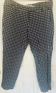 Old Navy Floral Pixie Hose Größe 18 gebraucht  - Bild 1 von 8