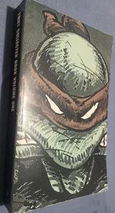 Teenage Mutant Ninja Turtles Collected Book Volume One (Paperback, 2009) - Bild 1 von 2