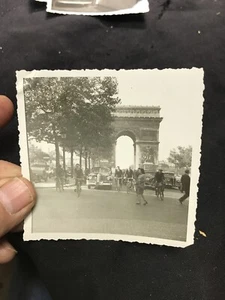 Photo In Paris France Street 1930’s 3-1/2x3-1/2 Original Photo - Picture 1 of 5
