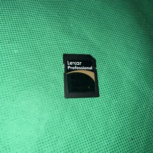 LEXAR PROFESSIONAL 16GB SD Card 600x Speed - Picture 1 of 3