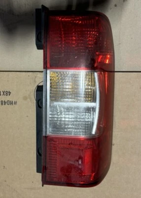 2012-20 NISSAN NV 2500 Tail Light Assembly Right RH OEM 265501PA0A Foto 1 de 4