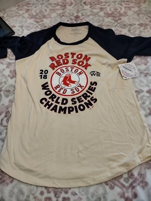 Boston Red Sox Mens L T-shirt MLB Raglan 2018 World Series Champs Majestic Threa - Image 1 of 4