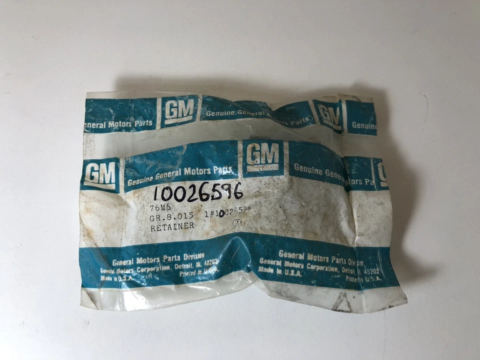 Clip de retención de varilla de hélice para capó Chevy Celebrity Pontiac 6000 NOS GM 10026596 NUEVO OEM Foto 1 de 3