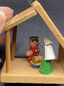 Vintage Weihnachtskrippe Holz Weihnachtsschmuck - Bild 1 von 4