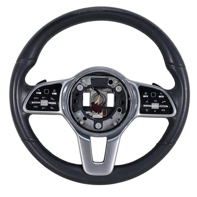 Mercedes-Benz GLC-Class Steering Wheel OEM A0004605804 Black 2020 Foto 1 de 4