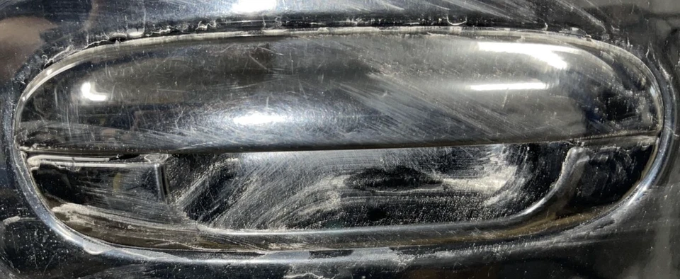 2002-2009 TRAILBLAZER Outside Door Handle Right Front BLACK Paint Code 8555 Foto 1 de 1