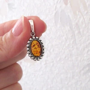 Pendentif ovale avec ambre de la Baltique argent 925 sterling PEAG15A - Picture 1 of 4
