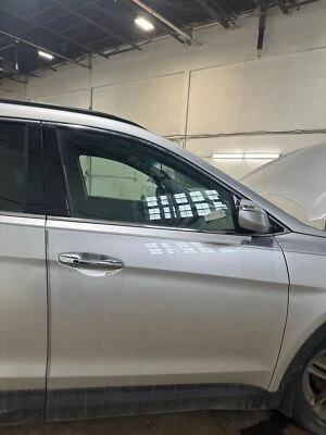 Used Front Right Door Assembly Front fits: 2017 Hyundai Santa fe LWB Front Right Foto 1 de 4