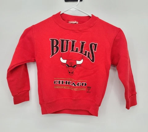 Vintage 90's Toddlers Chicago Bulls Sport  Nutmeg Pullover Red Sweatshirt Cover