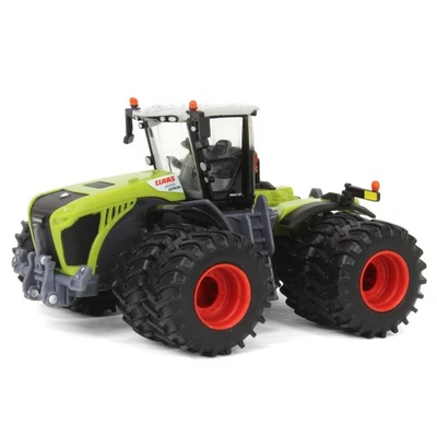 ERTL 1/64 Claas Xerion 4500 4WD Tractor with Duals Prestige Collection 16509 - Image 1 of 4