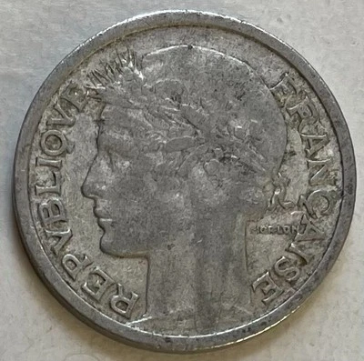 FRANCIA 1 FRANCO 1947 Foto 1 de 3