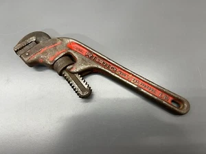 (Q) VINTAGE RIDGID 10" OFFSET ANGLED HEAVY DUTY PIPE WRENCH - VGC - USA - Picture 1 of 4