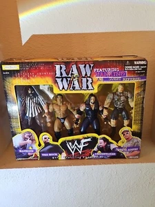 WWF WWE Raw Is War paquete de 4 figuras Jakks BCA conjunto de caja Austin Rock Undertaker - Imagen 1 de 7