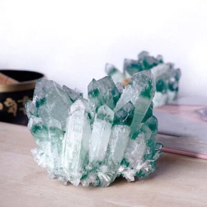 Piccoli punti ammasso metafisici pietra fantasma verde naturale 110 mm - Foto 1 di 6