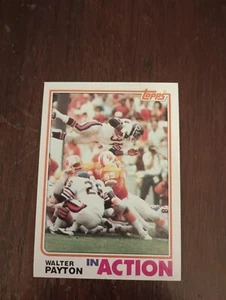 1982 Topps #303 Walter Payton IA (NM-MT) - Picture 1 of 2